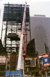 Toimme asiakkaalle käytetyn ajoneuvonosturin New Yorkista, 380th nostokyky